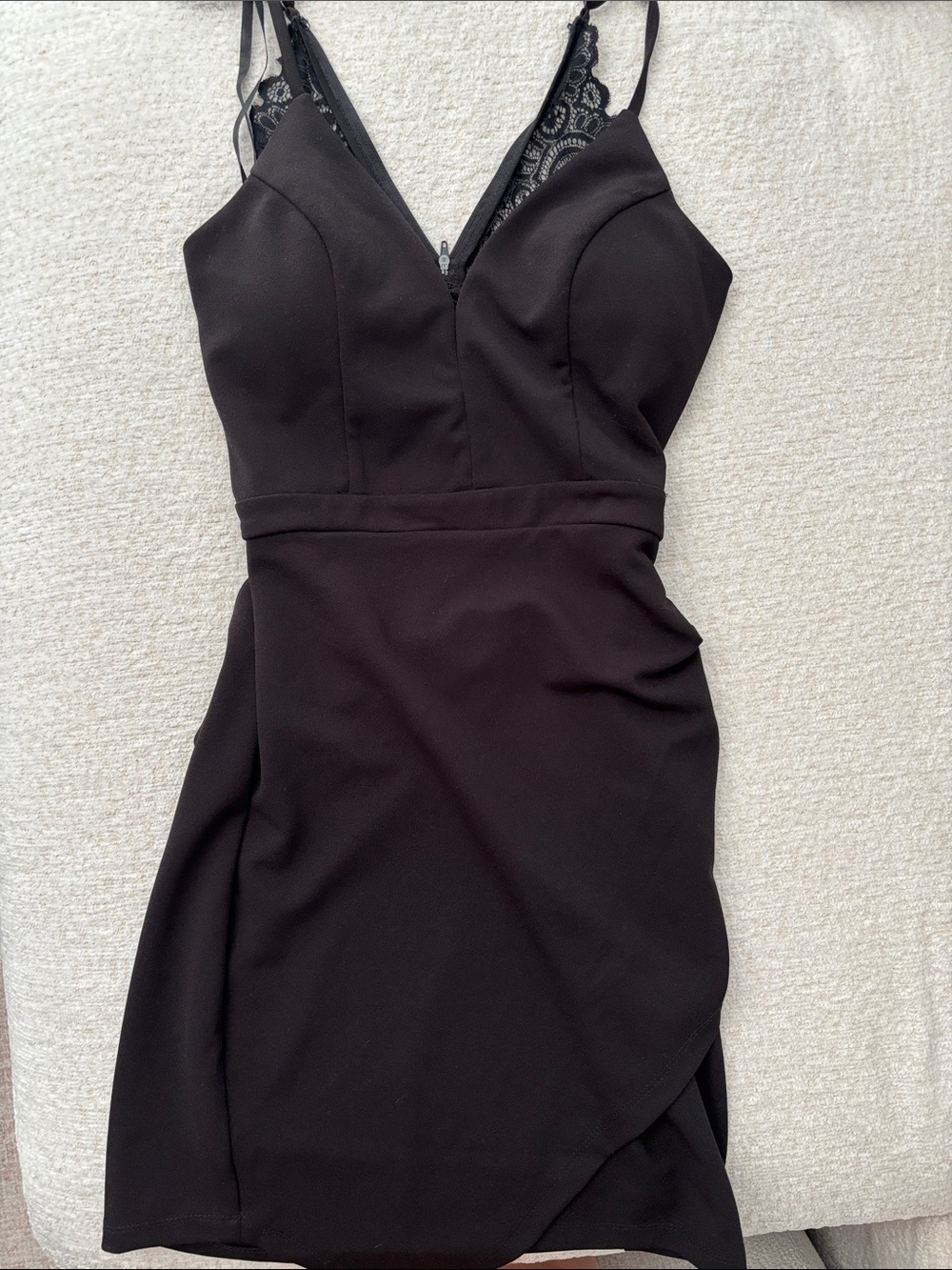 Suzy shiver Black Lace Trim Mini Dress Size Small NWT